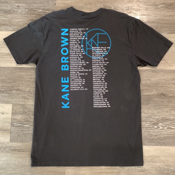 Kane Brown tour merch concert tshirt women’s large - Picture 3 of 3